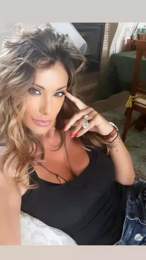 Sabrina Salerno OnlyFans Leaked Free Thumbnail Picture - #fIublrLjJB