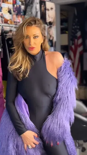 Sabrina Salerno OnlyFans Leaked Free Thumbnail Picture - #wDm6VKLPJq