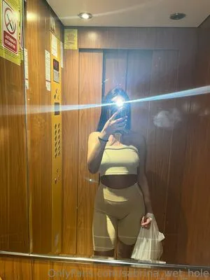 Sabrina Wet Hole OnlyFans Leaked Free Thumbnail Picture - #9rC44DTx2P