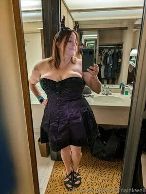 Sabrinainkwell OnlyFans Leaked Free Thumbnail Picture - #uvRNnm0U0f