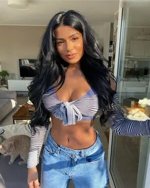 Sabrine Khan OnlyFans Leaked Free Thumbnail Picture - #3fZTj9aPpc