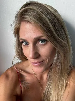 Sacha Wings OnlyFans Leaked Free Thumbnail Picture - #poo2INDoNf