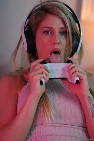 Sachaswings OnlyFans Leaked Free Thumbnail Picture - #MMsCrC9r9g