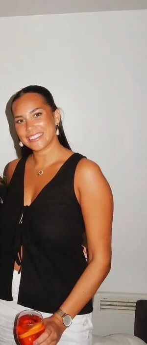 Sadhbh OnlyFans Leaked Free Thumbnail Picture - #S6ialzSi85