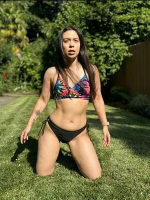 Sadi The Blind Lady OnlyFans Leaked Free Thumbnail Picture - #zir14I7wWO
