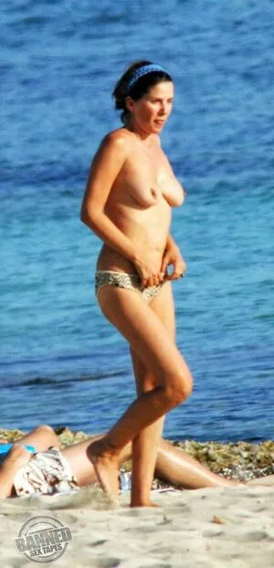 Sadie Frost OnlyFans Leaked Free Thumbnail Picture - #ModmuZreoB