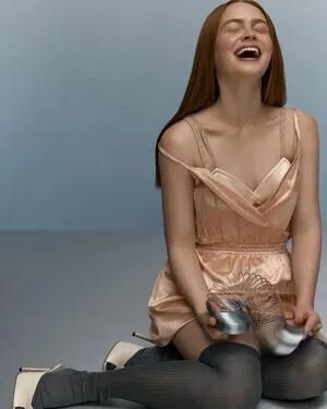 Sadie Sink OnlyFans Leaked Free Thumbnail Picture - #4chxRFcHME