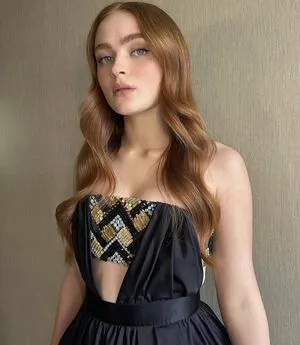 Sadie Sink OnlyFans Leaked Free Thumbnail Picture - #5ur3ehOXH9