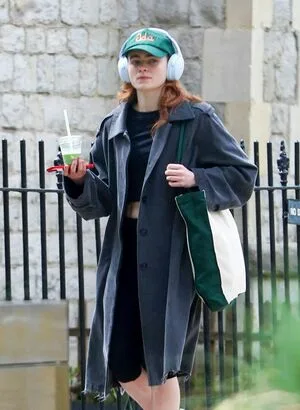 Sadie Sink OnlyFans Leaked Free Thumbnail Picture - #AC9WIidZho