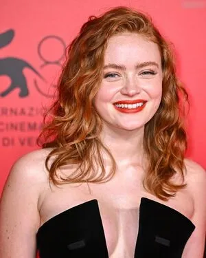 Sadie Sink OnlyFans Leaked Free Thumbnail Picture - #FL5mo4w8Sz