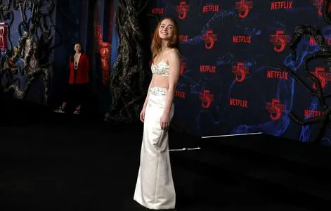 Sadie Sink OnlyFans Leaked Free Thumbnail Picture - #Guymd5NDAy