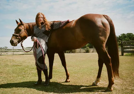 Sadie Sink OnlyFans Leaked Free Thumbnail Picture - #JRHYGUteNu