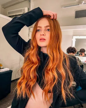 Sadie Sink OnlyFans Leaked Free Thumbnail Picture - #JmkWYaCSDw