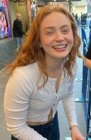 Sadie Sink OnlyFans Leaked Free Thumbnail Picture - #L2xa5TOnWu