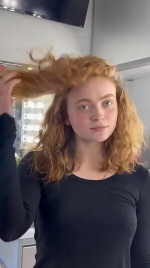 Sadie Sink OnlyFans Leaked Free Thumbnail Picture - #Pxm5qtHV12