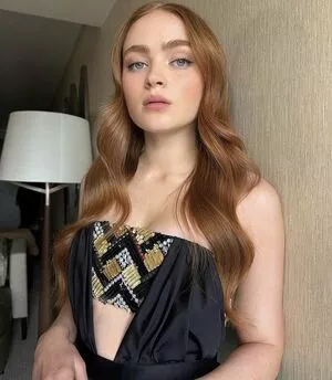 Sadie Sink OnlyFans Leaked Free Thumbnail Picture - #Q4ZeTMv5GU