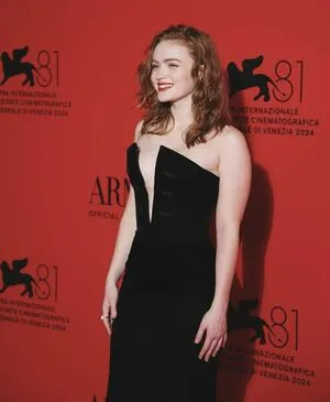 Sadie Sink OnlyFans Leaked Free Thumbnail Picture - #U4endBGpP9