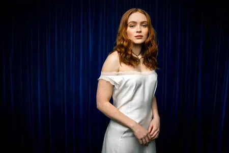 Sadie Sink OnlyFans Leaked Free Thumbnail Picture - #dGsnGdi6x8