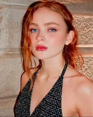 Sadie Sink OnlyFans Leaked Free Thumbnail Picture - #fmNYAcoicu