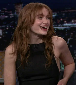 Sadie Sink OnlyFans Leaked Free Thumbnail Picture - #lTFIkVaqY0