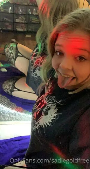 Sadiegoldfree OnlyFans Leaked Free Thumbnail Picture - #0sKoIkKgTW
