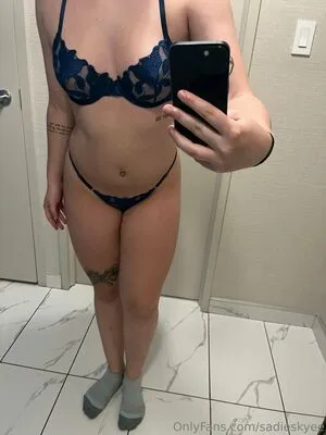 Sadieskyee OnlyFans Leaked Free Thumbnail Picture - #n76K5JlJ1m