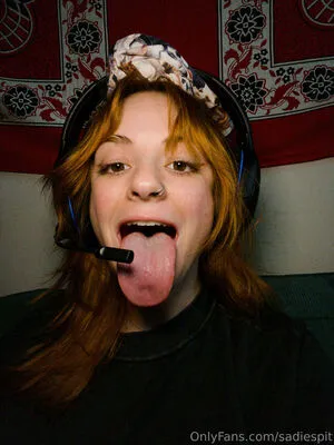 Sadiespit OnlyFans Leaked Free Thumbnail Picture - #AHNwddaM5s