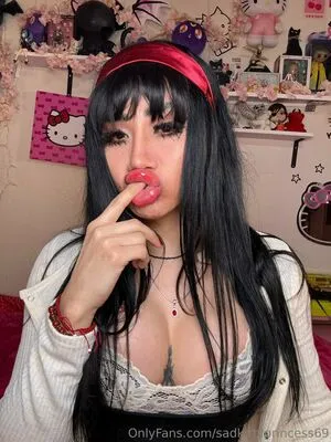 Sadkittyprincess69 OnlyFans Leaked Free Thumbnail Picture - #HiNIfBUt7c