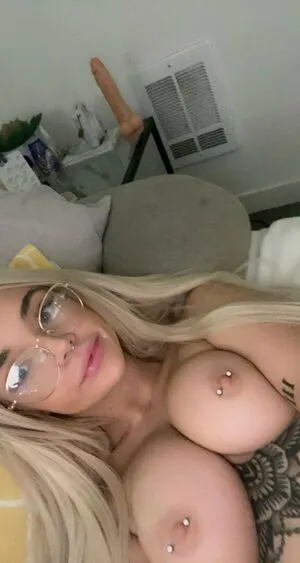 Sadmachinethot OnlyFans Leaked Free Thumbnail Picture - #HnN723Fp4O