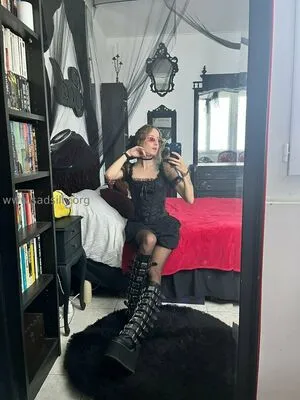 Sadsillyfree OnlyFans Leaked Free Thumbnail Picture - #CRRw4JBpkl