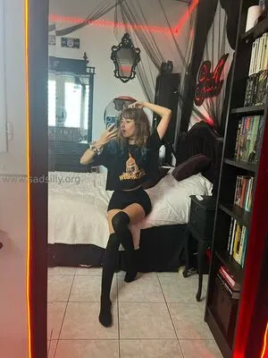 Sadsillyfree OnlyFans Leaked Free Thumbnail Picture - #F9IhCmt60W