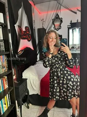 Sadsillyfree OnlyFans Leaked Free Thumbnail Picture - #cH6Dz710WL