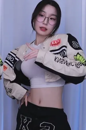 Saeyobim OnlyFans Leaked Free Thumbnail Picture - #TnyfiW1YtZ