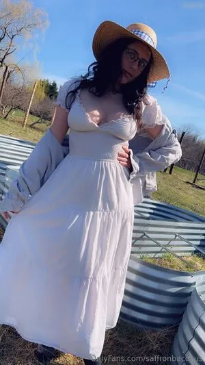 Saffron Bacchus OnlyFans Leaked Free Thumbnail Picture - #vTN5OS3eam