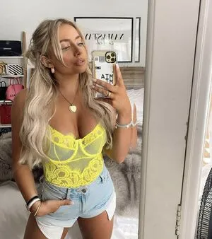 Saffron Barker OnlyFans Leaked Free Thumbnail Picture - #O1VkELWDCk