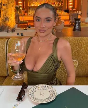 Saffron Barker OnlyFans Leaked Free Thumbnail Picture - #cdwU5hml8J