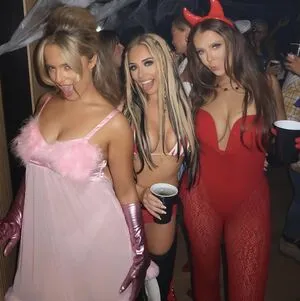 Saffron Barker OnlyFans Leaked Free Thumbnail Picture - #nt7JNAFNj7