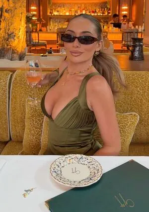 Saffron Barker OnlyFans Leaked Free Thumbnail Picture - #u4k4weiBul