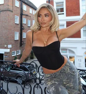 Saffron Barker OnlyFans Leaked Free Thumbnail Picture - #uEm87puNz8