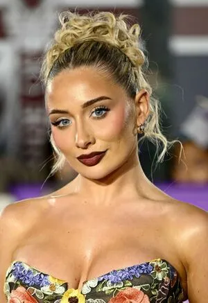 Saffron Barker OnlyFans Leaked Free Thumbnail Picture - #wUP9RcGxim