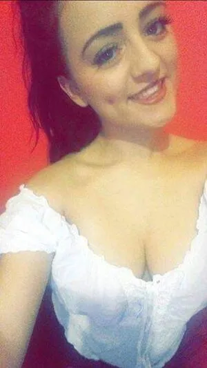 Saffron Godrey OnlyFans Leaked Free Thumbnail Picture - #XBtRI3E9CX