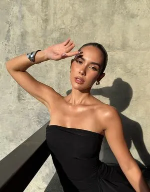 Saffron Maya Snook OnlyFans Leaked Free Thumbnail Picture - #4l96GqM3eO