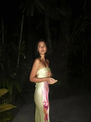 Saffron Maya Snook OnlyFans Leaked Free Thumbnail Picture - #6NiZzTPgf1