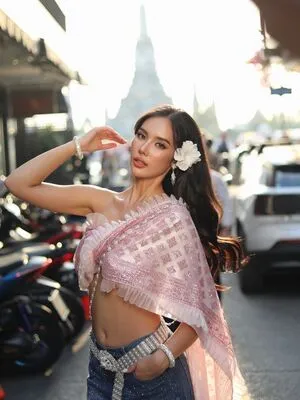Saffron Maya Snook OnlyFans Leaked Free Thumbnail Picture - #E2ea3Nh9D0