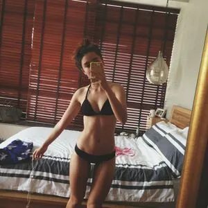 Saffron Sharpe OnlyFans Leaked Free Thumbnail Picture - #HRp00KhtUC