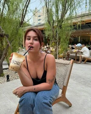 Saffron Sharpe OnlyFans Leaked Free Thumbnail Picture - #OVbAb3maBE