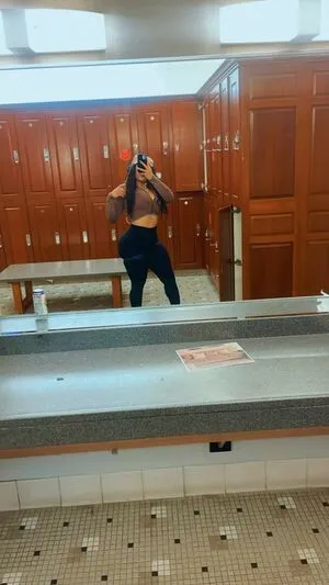 Safiyaswrld OnlyFans Leaked Free Thumbnail Picture - #jnQ3No4tfg