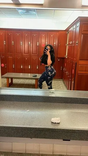 Safiyaswrld OnlyFans Leaked Free Thumbnail Picture - #xVSn0HN4Lp