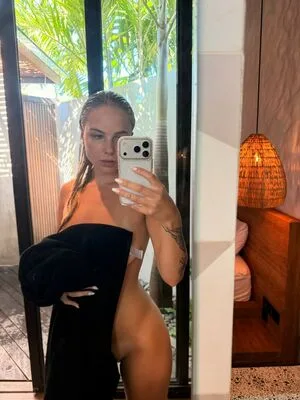 Sagafrost OnlyFans Leaked Free Thumbnail Picture - #1LAIh99KyA
