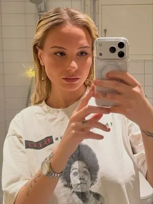 Sagafrost OnlyFans Leaked Free Thumbnail Picture - #s77pQIimEs